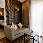 Clarion Le Parc De L'escale فندق تولوز