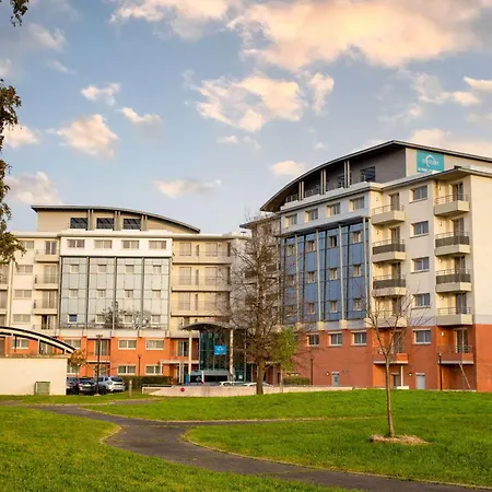 Zenitude Hotel-Residences Toulouse Le Parc De L'Escale 4*