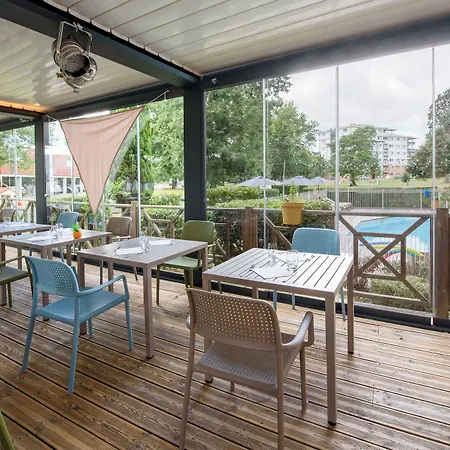 מלון Clarion Le Parc De L'escale 4*