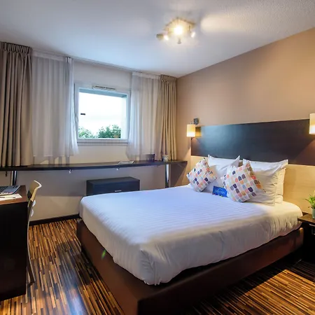 מלון Clarion Le Parc De L'escale