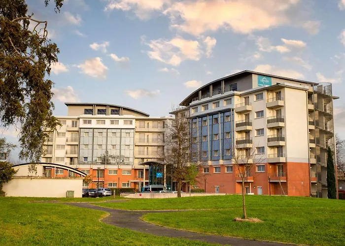 Clarion Le Parc De L'escale 4*