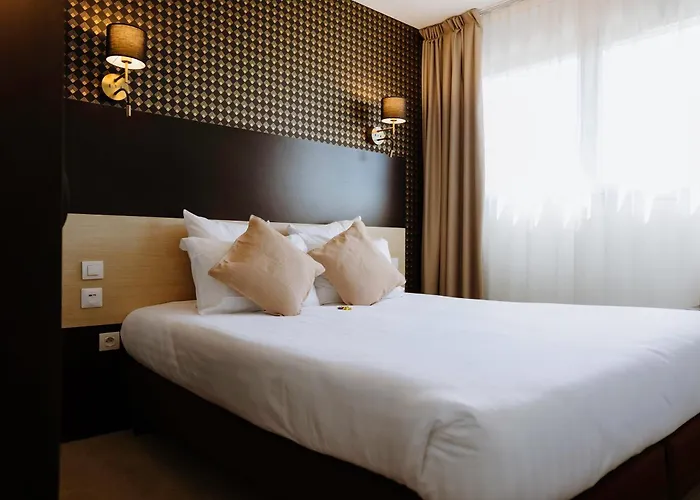 Clarion Le Parc De L'escale 4*