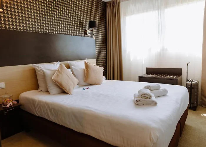 ホテル Clarion Le Parc De L'escale トゥールーズ