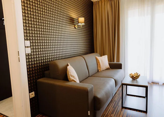 Clarion Le Parc De L'escale ホテル 4*