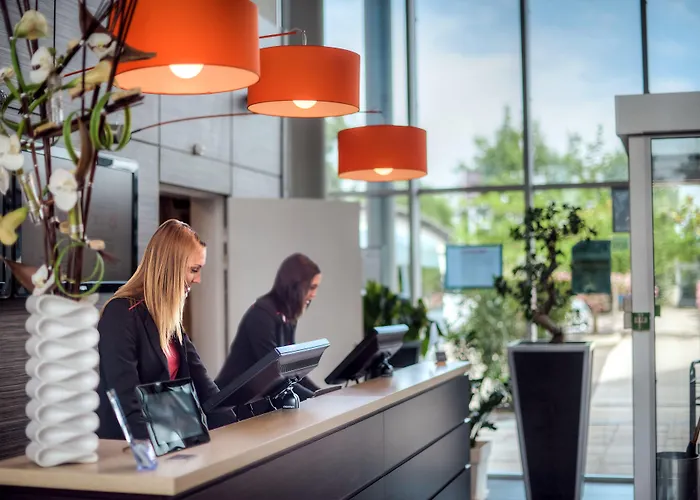 Hotel Clarion Le Parc De L'escale 4*