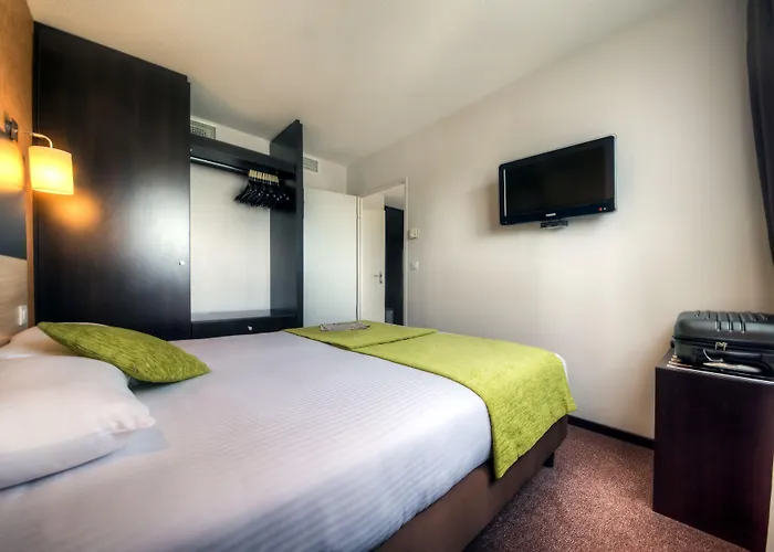 Clarion Le Parc De L'escale ホテル 4*