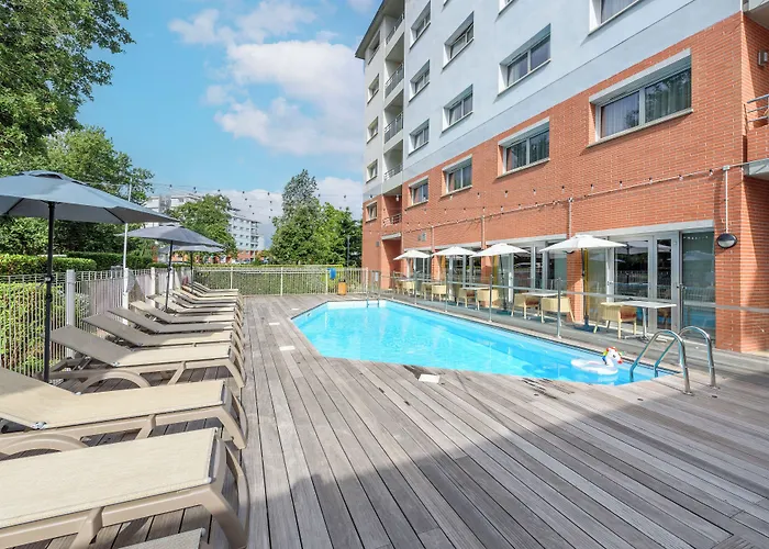 Clarion Le Parc De L'escale 4* トゥールーズ