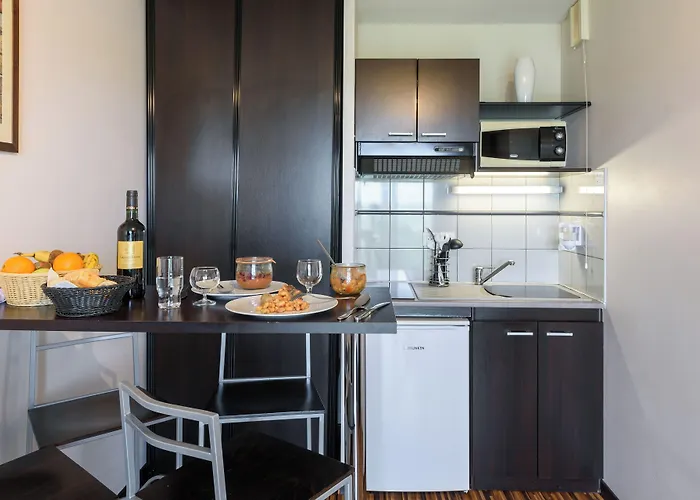 ホテル Clarion Le Parc De L'escale トゥールーズ