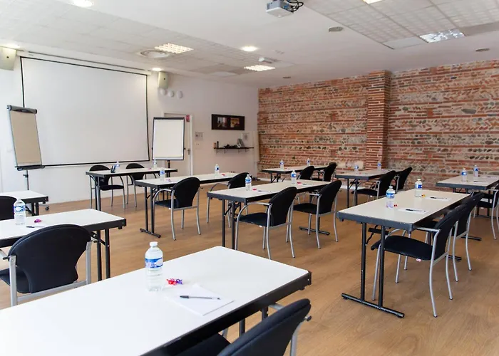 Clarion Le Parc De L'escale Hotel