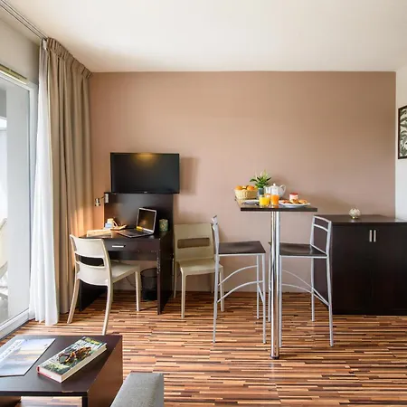 Zenitude Hôtel-résidences Le Parc De L'escale Hotel Toulouse