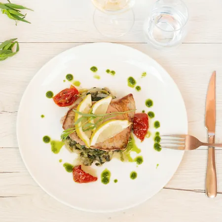 Zenitude Hôtel-résidences Le Parc De L'escale