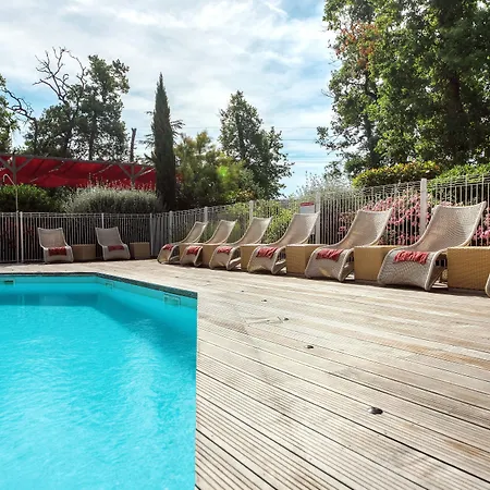 Zenitude Hôtel-résidences Le Parc De L'escale 4*